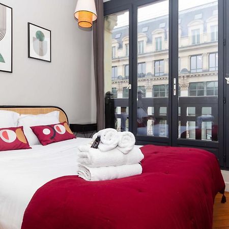 Apartment Center Of Paris By Studio Prestige Esterno foto
