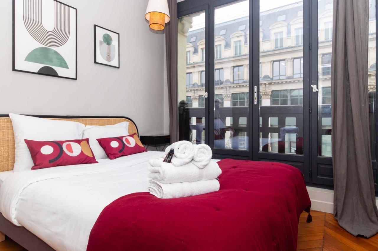 Apartment Center Of Paris By Studio Prestige Esterno foto