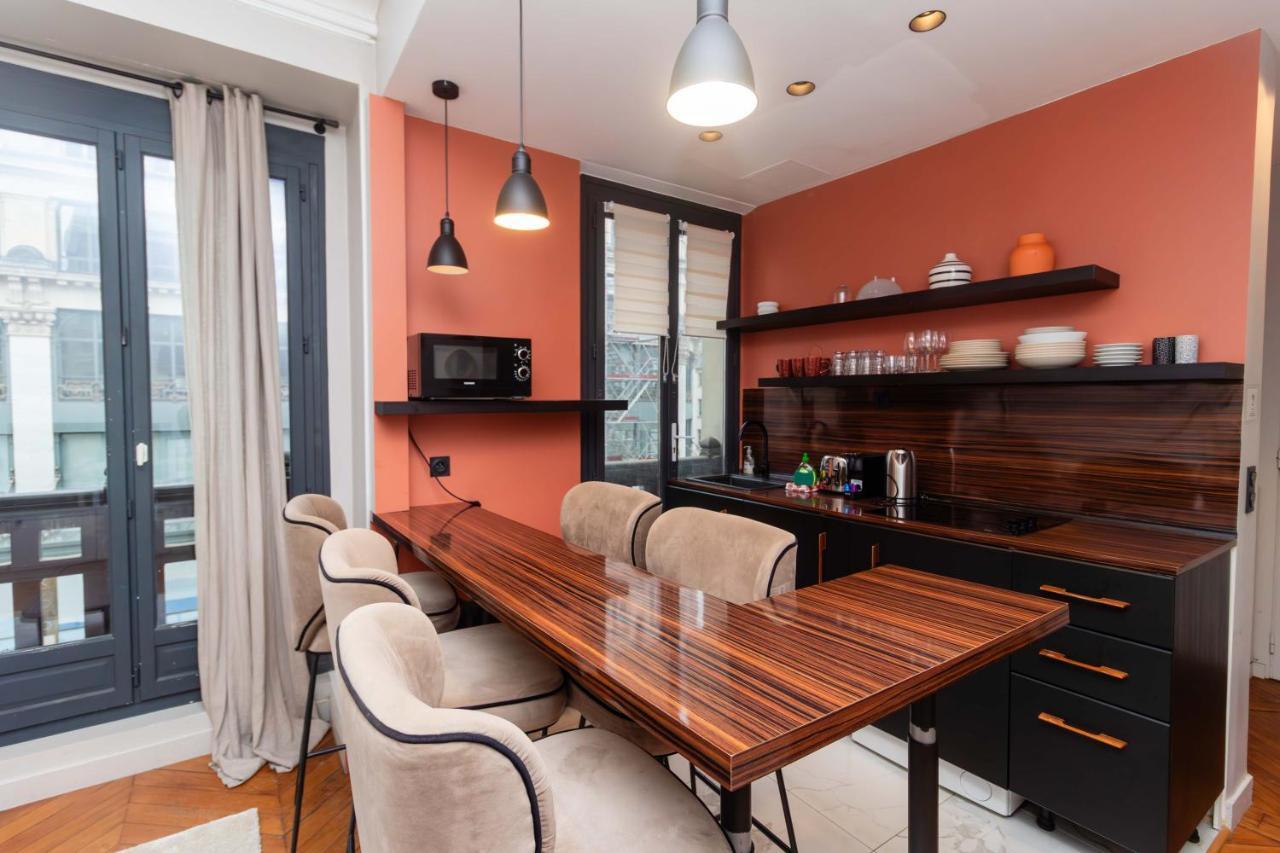 Apartment Center Of Paris By Studio Prestige Esterno foto